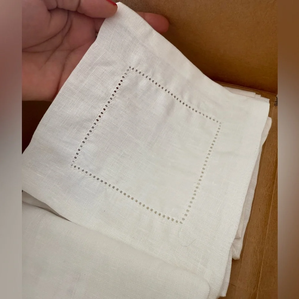 ATLINIA White Linen Placemats and Coasters